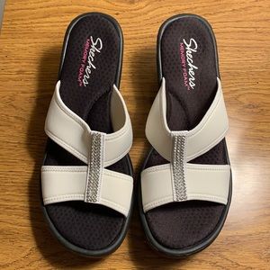 NWOT: Skechers White Wedge Sandals